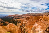 Bryce Canyon National Park hoodoos at sunrise